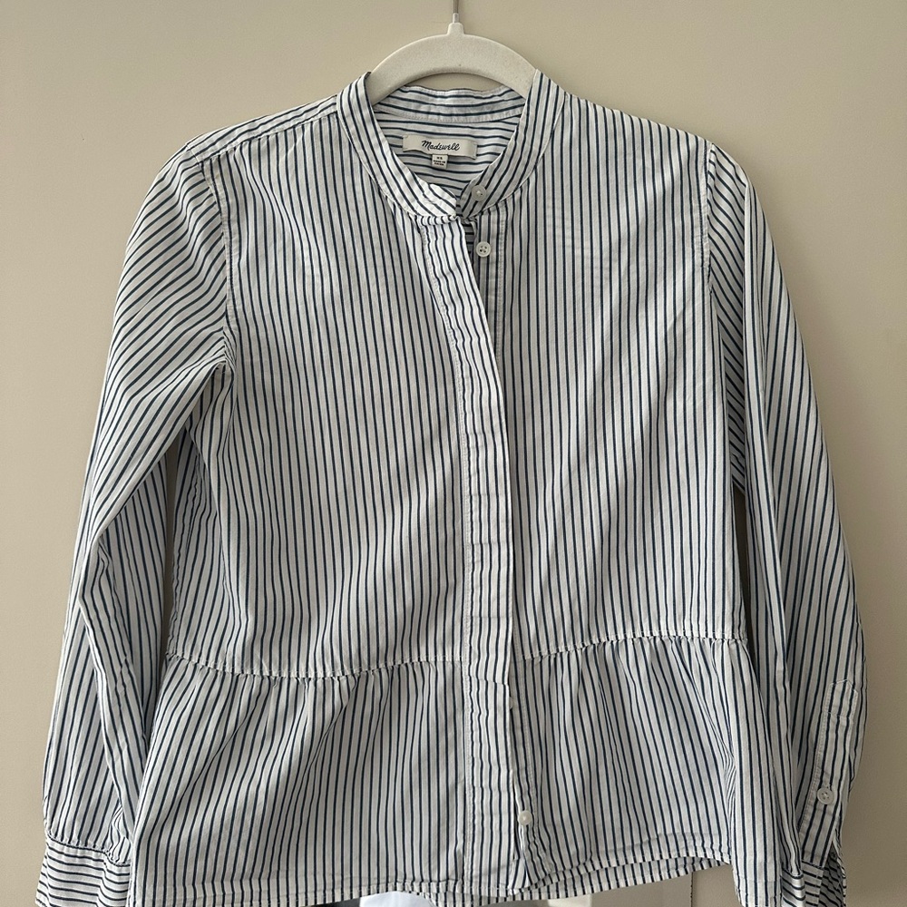 Madewell Blue and White Striped Button-Up Shirt